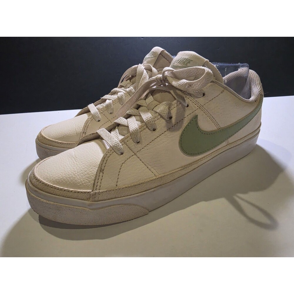 Nike Shoes Womens Size 9 White Leather Low Top Sneakers Green Swoosh DH3161-002